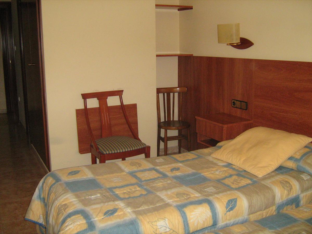 Standard Twin Room,664881021:JPEG