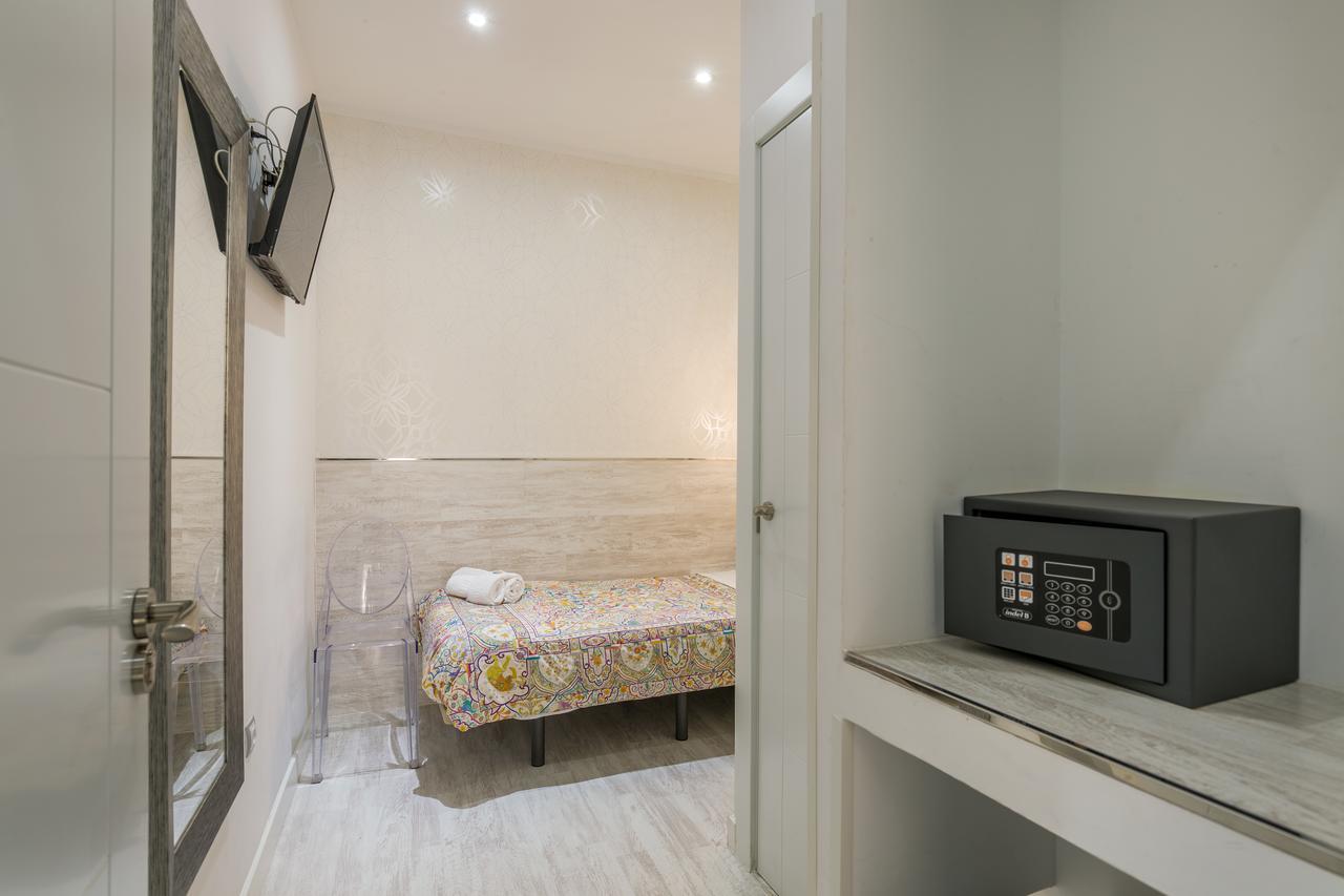 Interior Single Room