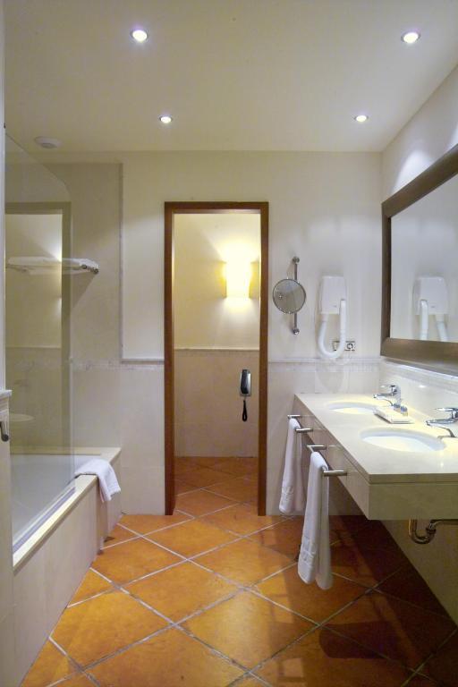 Junior Suite,421666968:JPEG