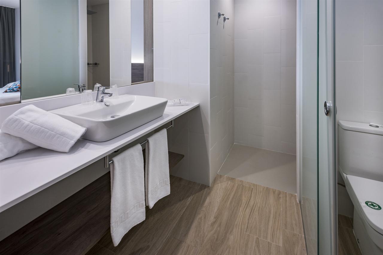 Double Room with Side Sea View (2 Adults),769681717:JPEG