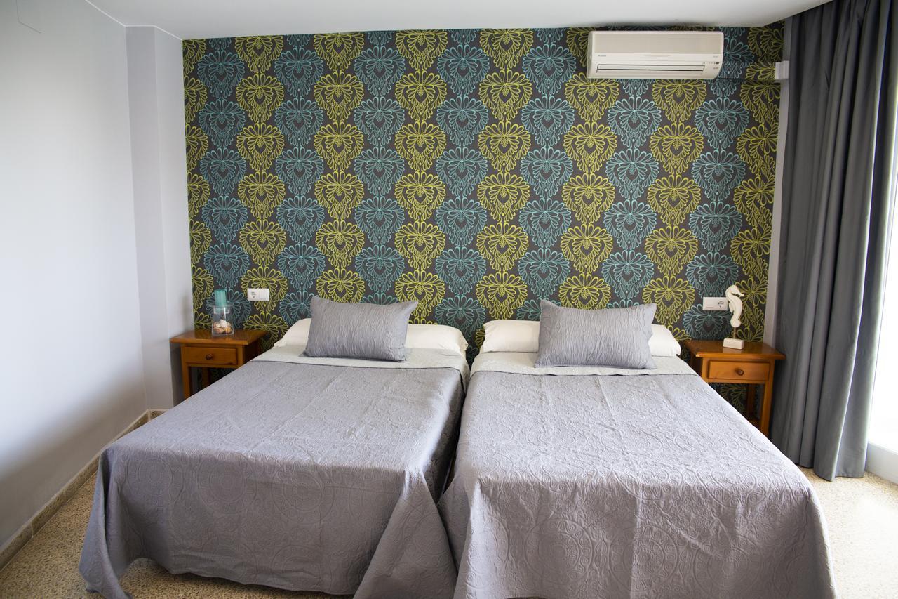 Triple Room,666454194:JPEG