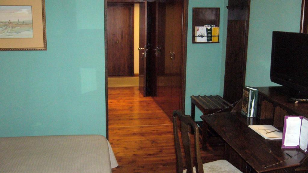 Standard Double Room,66742288:JPEG