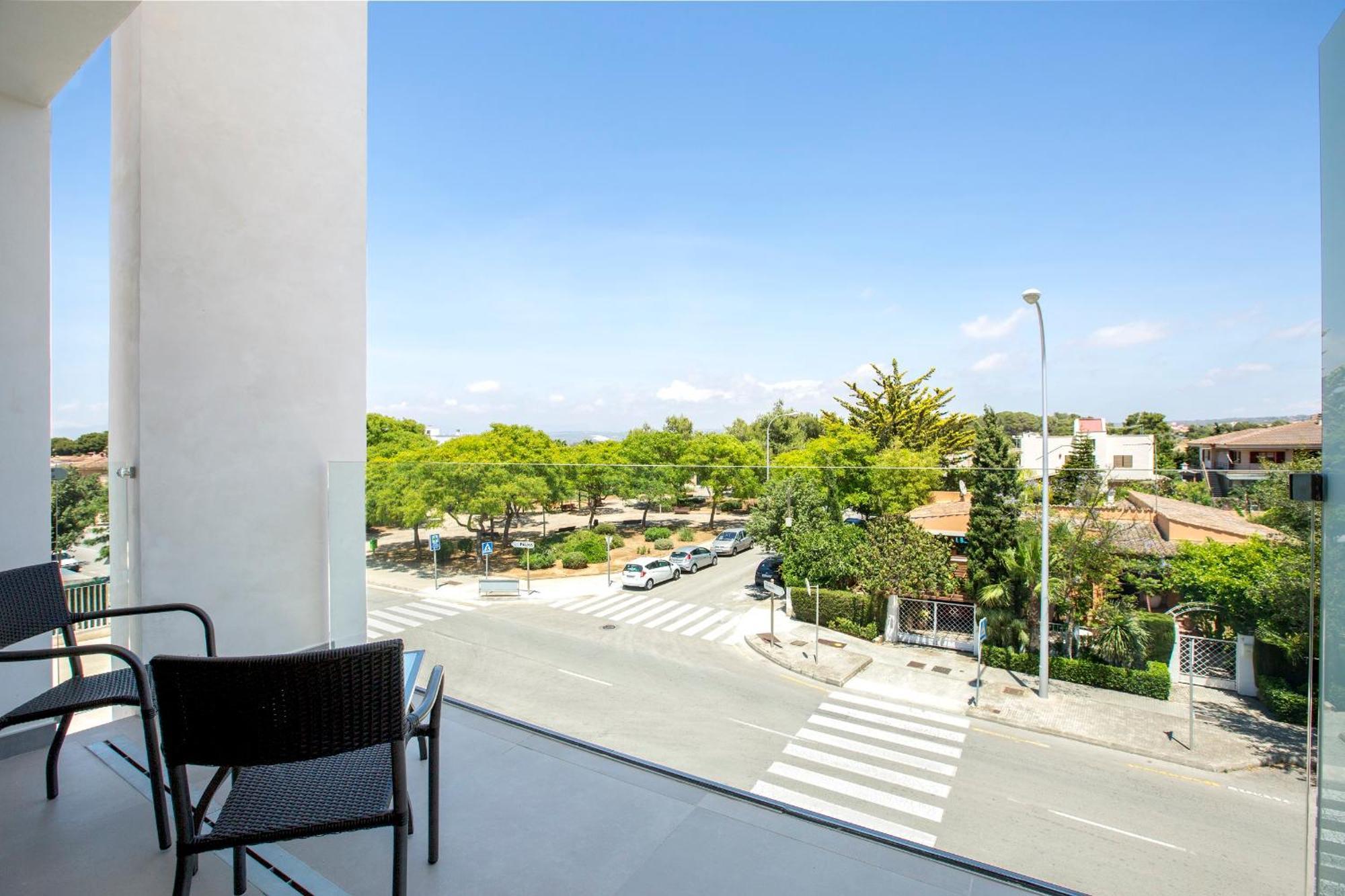 Junior Suite (2 Adults + 1 Child),1026529270:JPEG