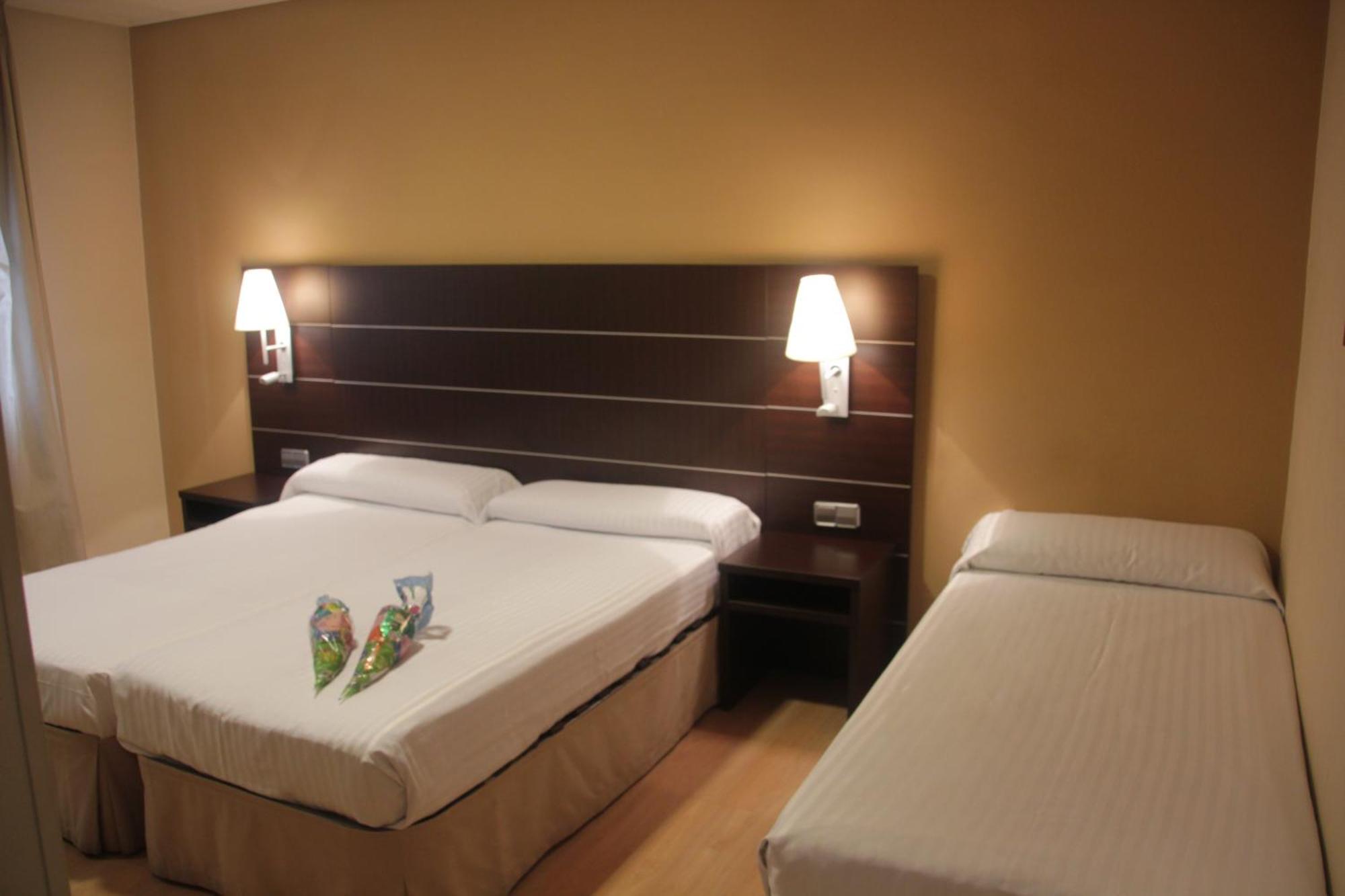 Habitación Doble con cama supletoria