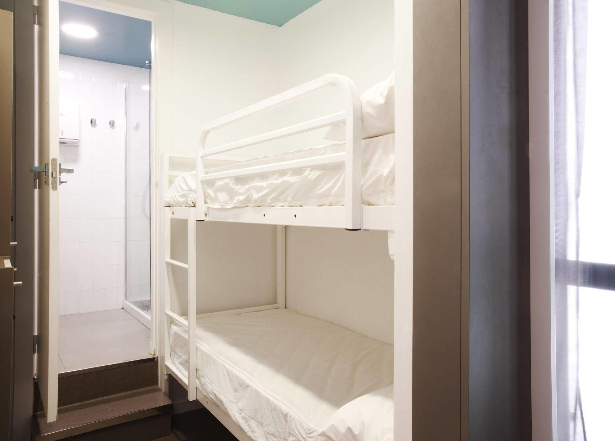Quadruple Room with Bathroom