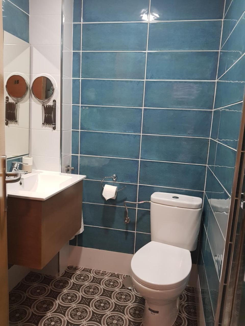 Budget Single Room