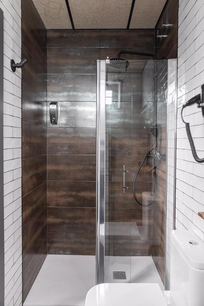 Double Room,771514546:JPEG