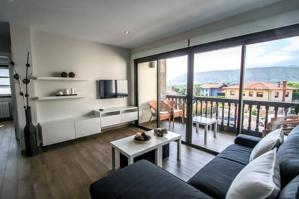 Apartamento de 2 dormitorios con balcón
