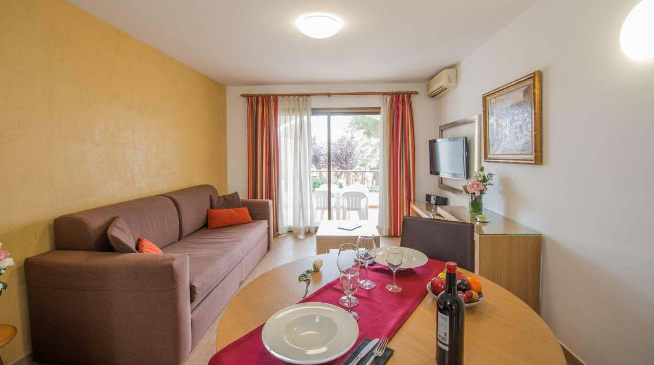 Two-Bedroom Apartment (2 Adults + 3 Children)