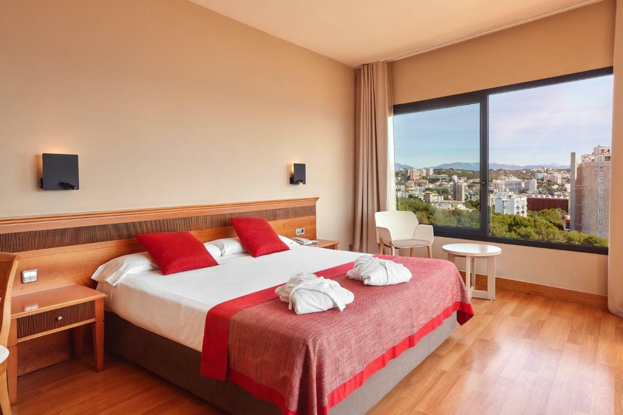 Twin Room Balcony Partial Sea View