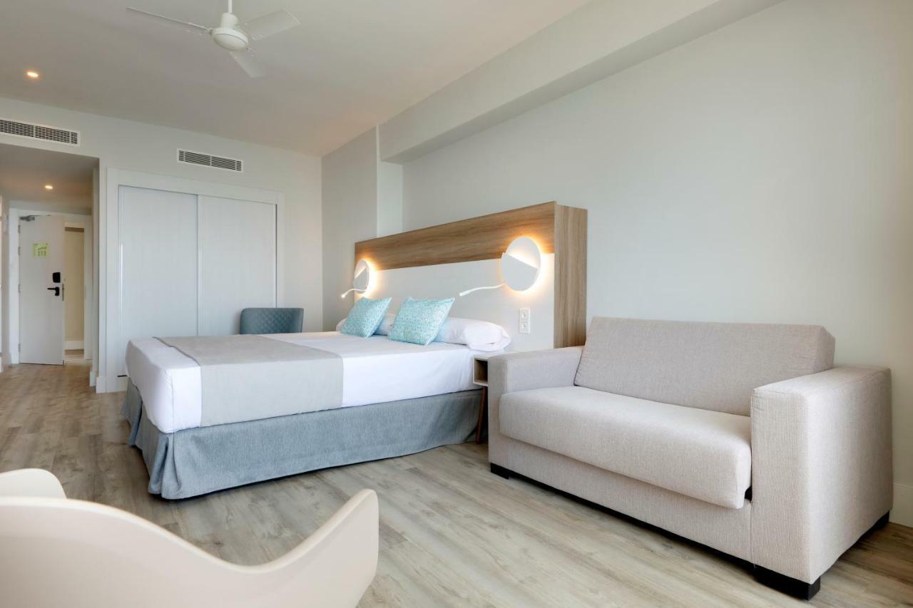 Grande Chambre Double - Vue sur Mer (3 Adultes)