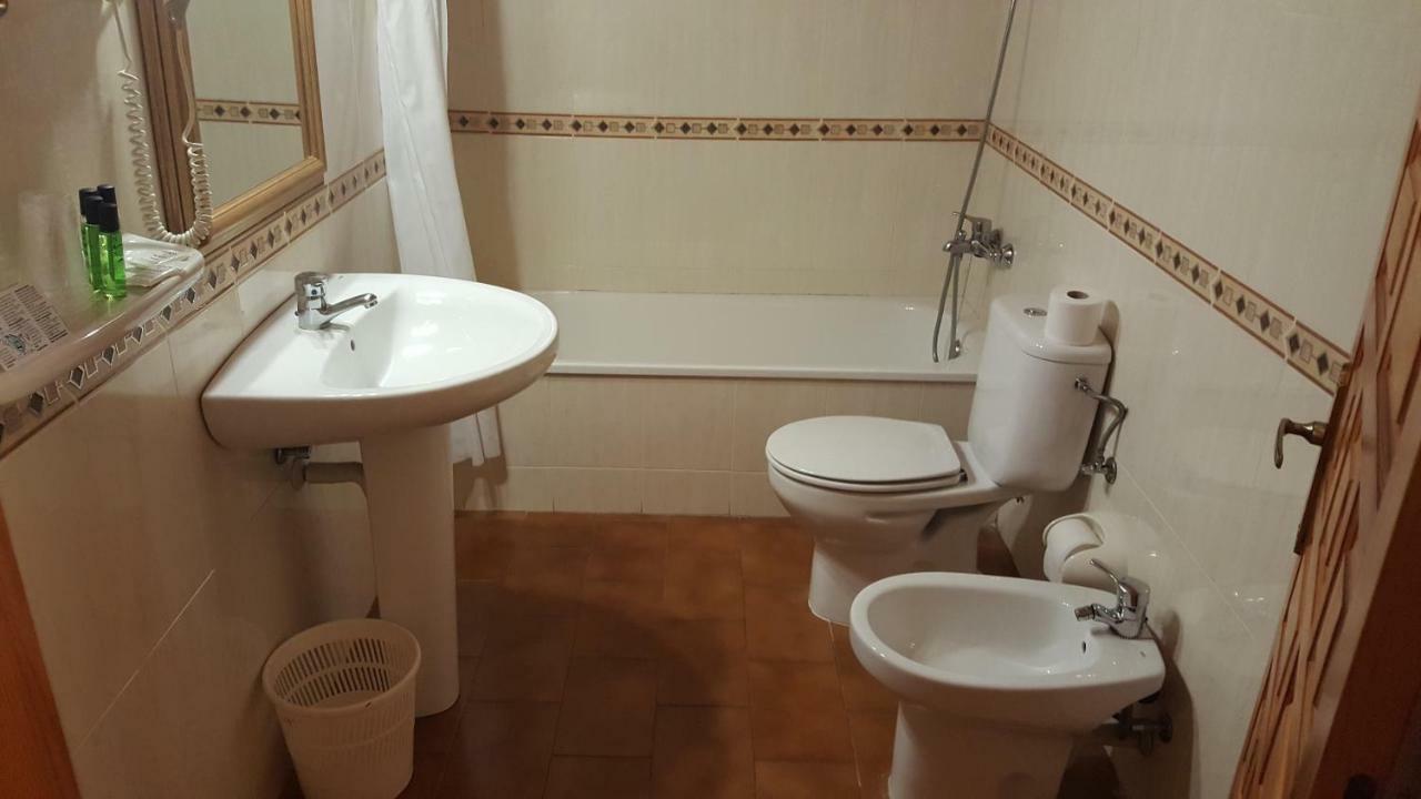 Economy Double or Twin Room