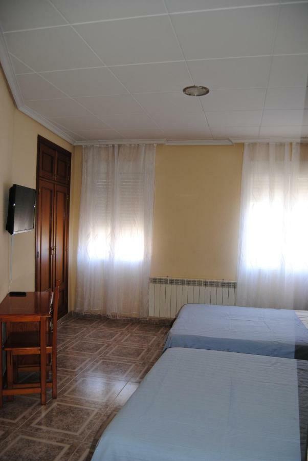 Triple Room Private Bathroom