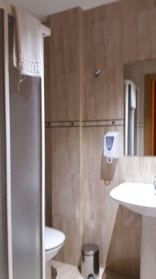 Habitación Individual con baño privado