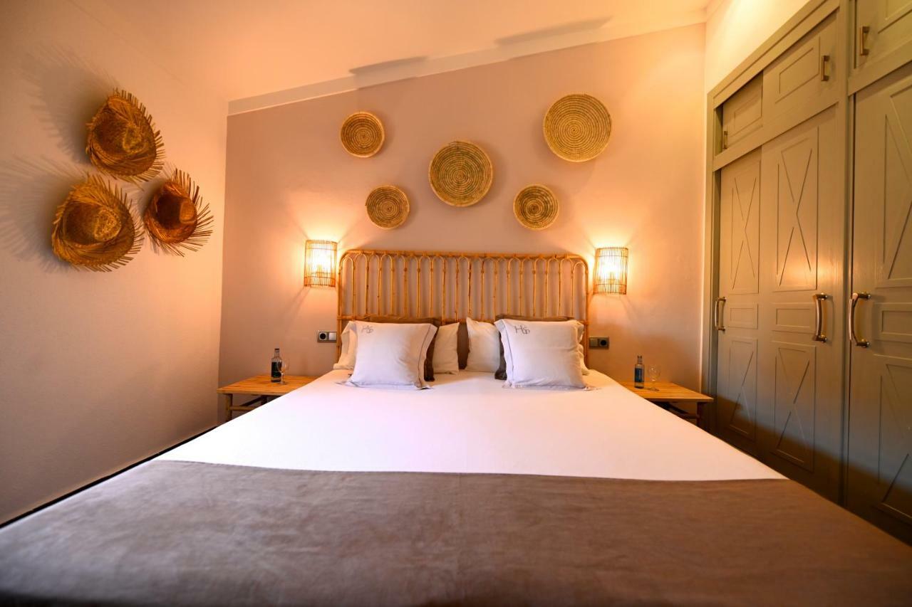 Double Room with Private Bathroom,893699809:JPEG