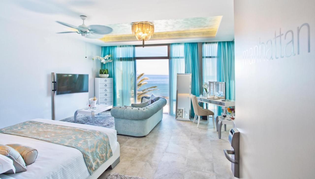 Deluxe Suite Sea View