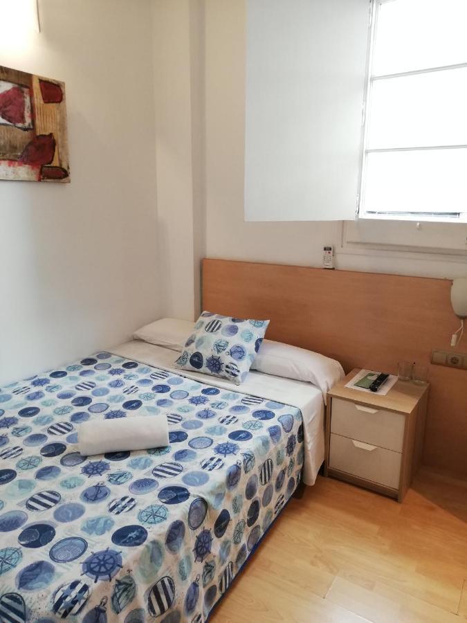 Single Room Private Bathroom