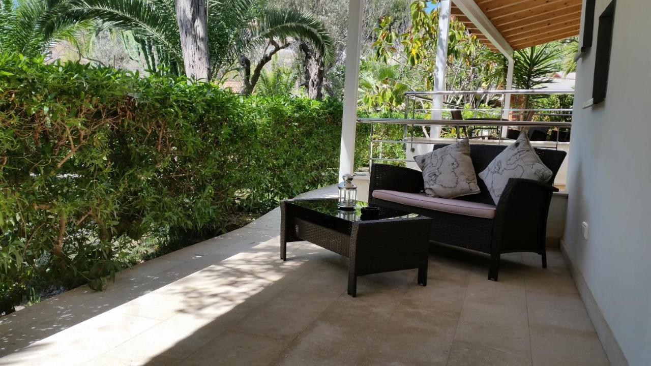Bungalow Suite,954652972:JPEG