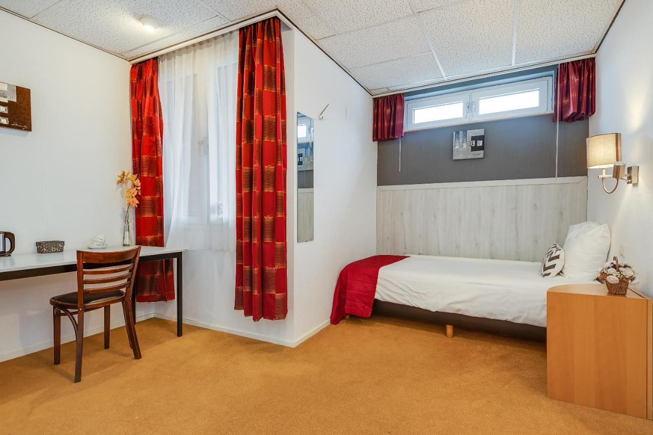 Chambre Lits Jumeaux Spacieuse