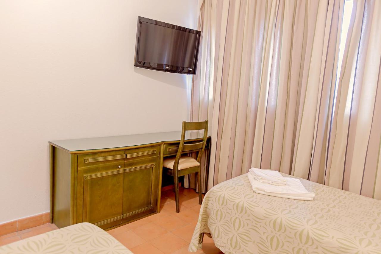 Habitación Doble con cama supletoria - 2 camas