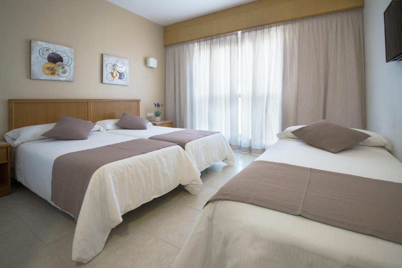 Triple Room Terrace,1377144803:JPEG