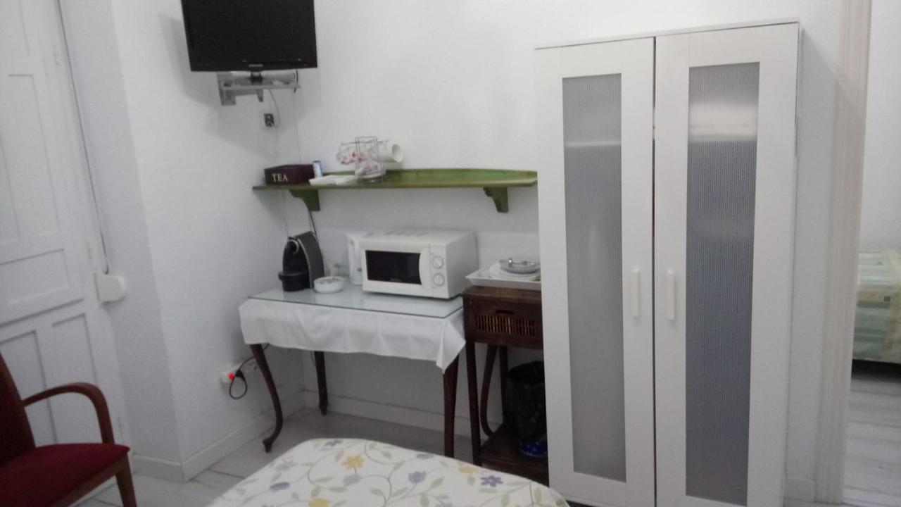 Camera Quadrupla con Bagno Privato Esterno