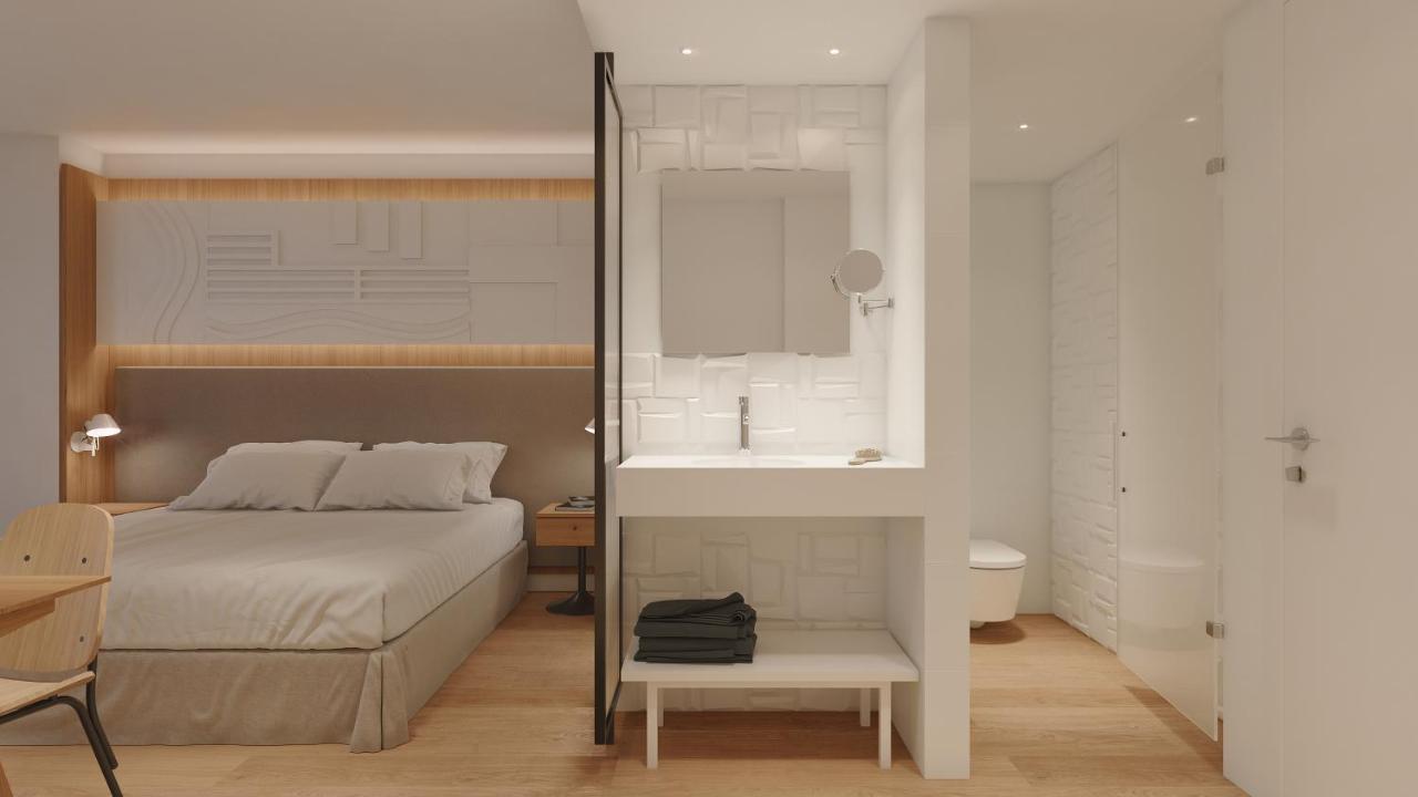 Double Room,975208594:JPEG