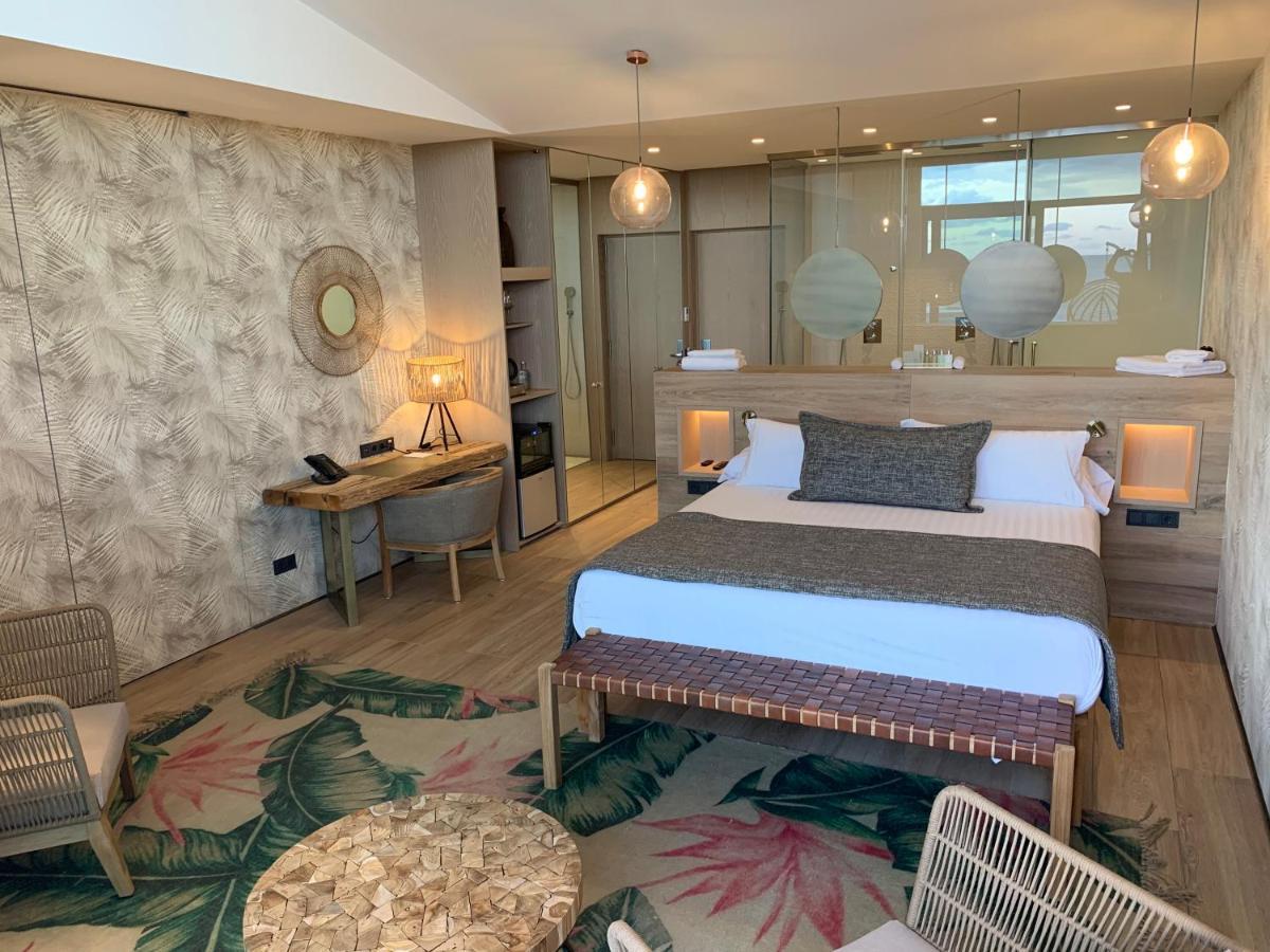 Junior Suite with Terrace