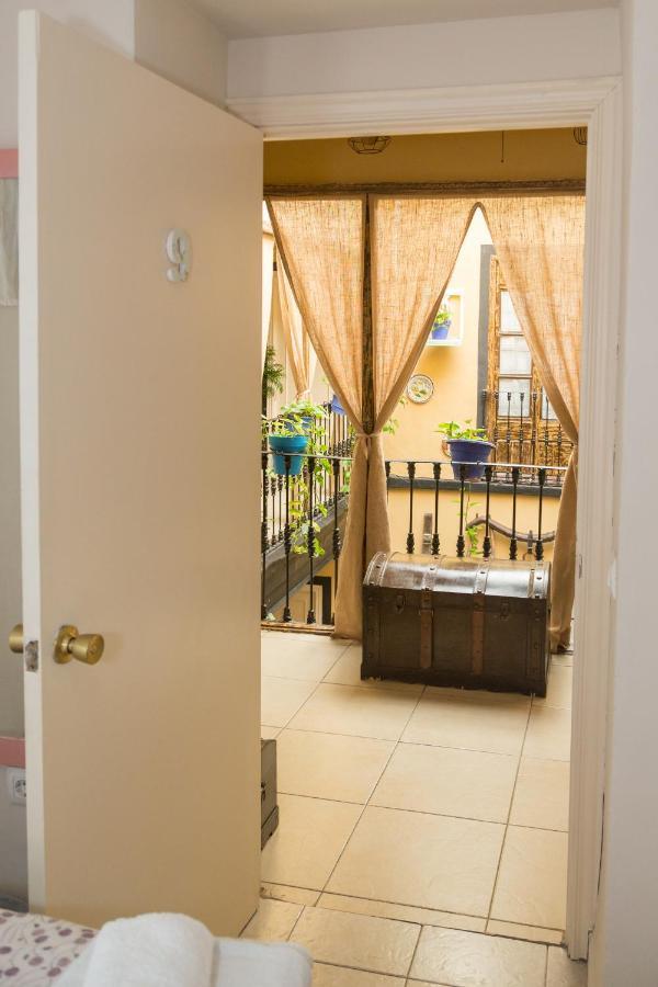 Basic Single Room