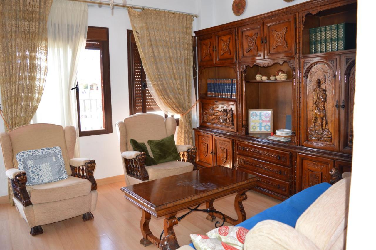 Budget Double Room,981213331:JPEG