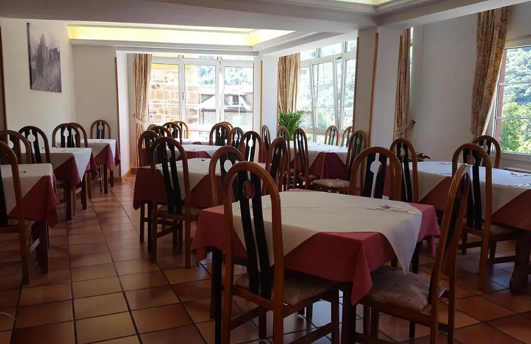 Hotel Naranjo De Bulnes-1
