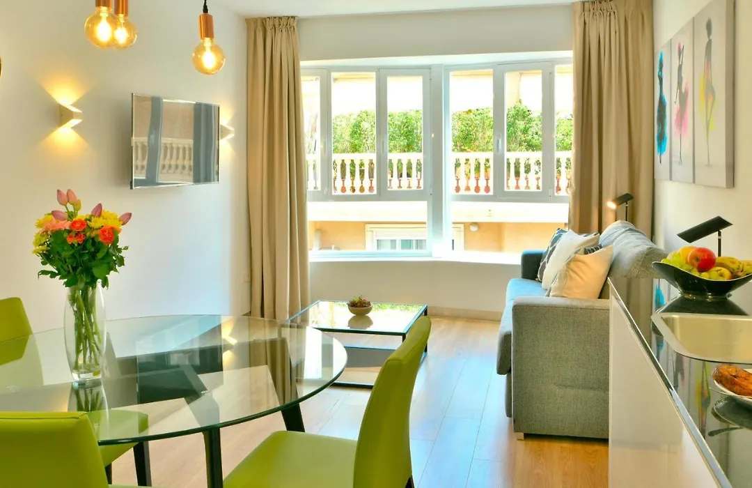 Myflats Luxury Downtown-1