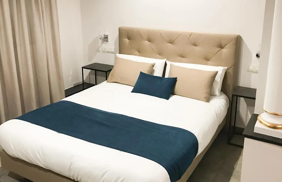 Hotel Duque de Calabria-1
