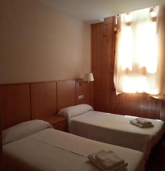 Hostal Pico Agujas-1