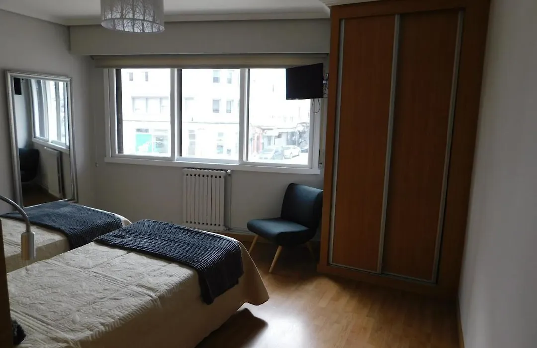 Hostal Crisol X Liste Station-1