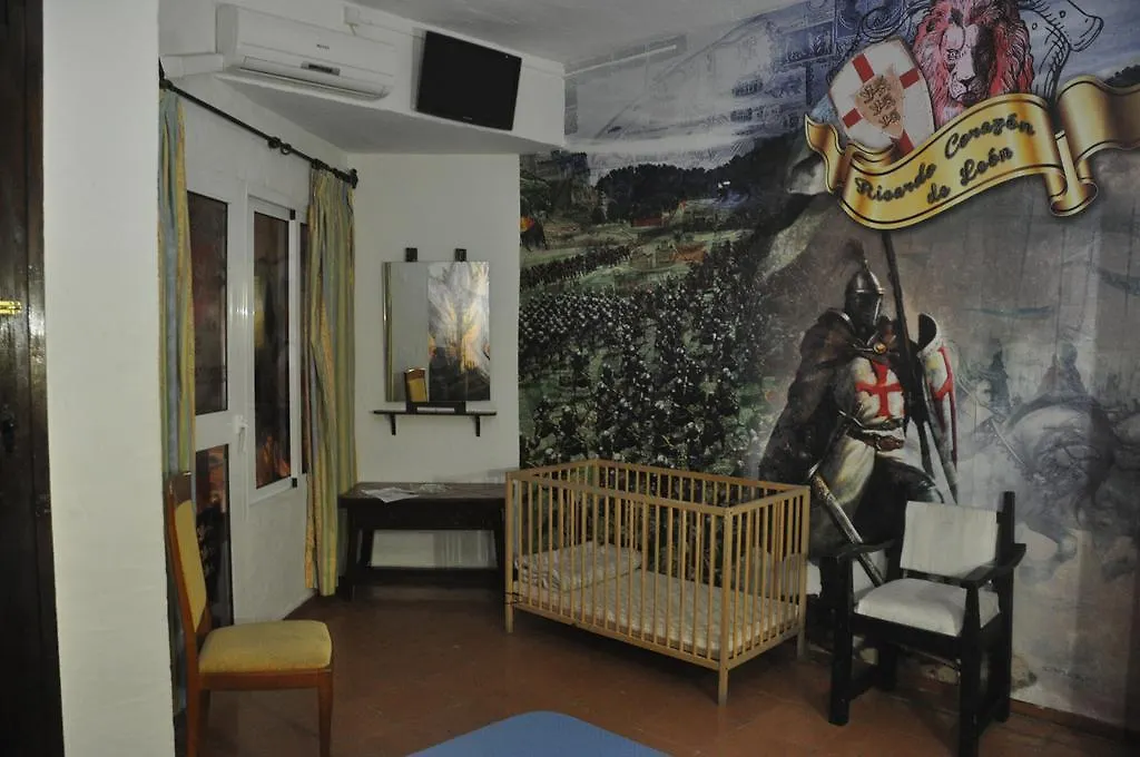 Hostal Tematico El Cid-1