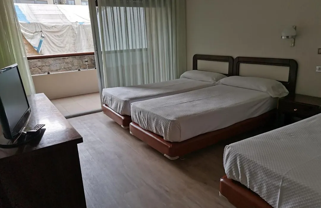 Hotel Parque Porriño-1
