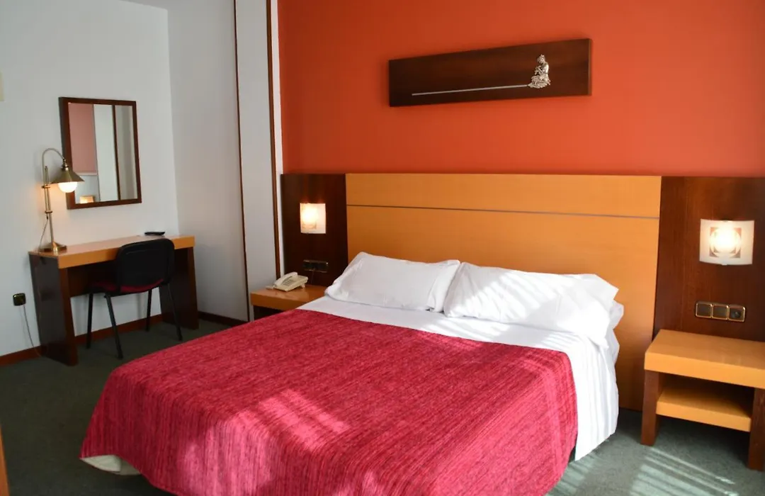 Loop Inn Hotel Santiago De Compostela-1