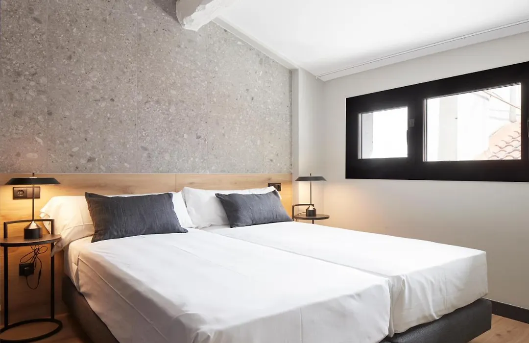 Hostal Espoz Y Mina-1