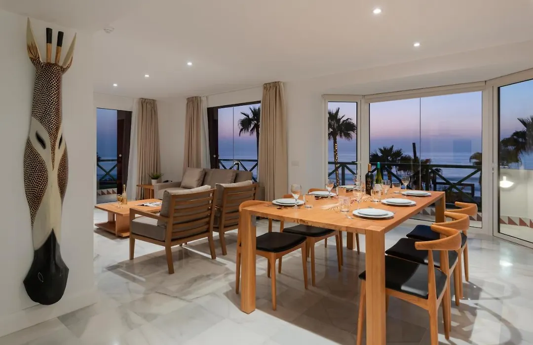 Ocean Suites By Upper Luxury Housing - Parque Santiago-1
