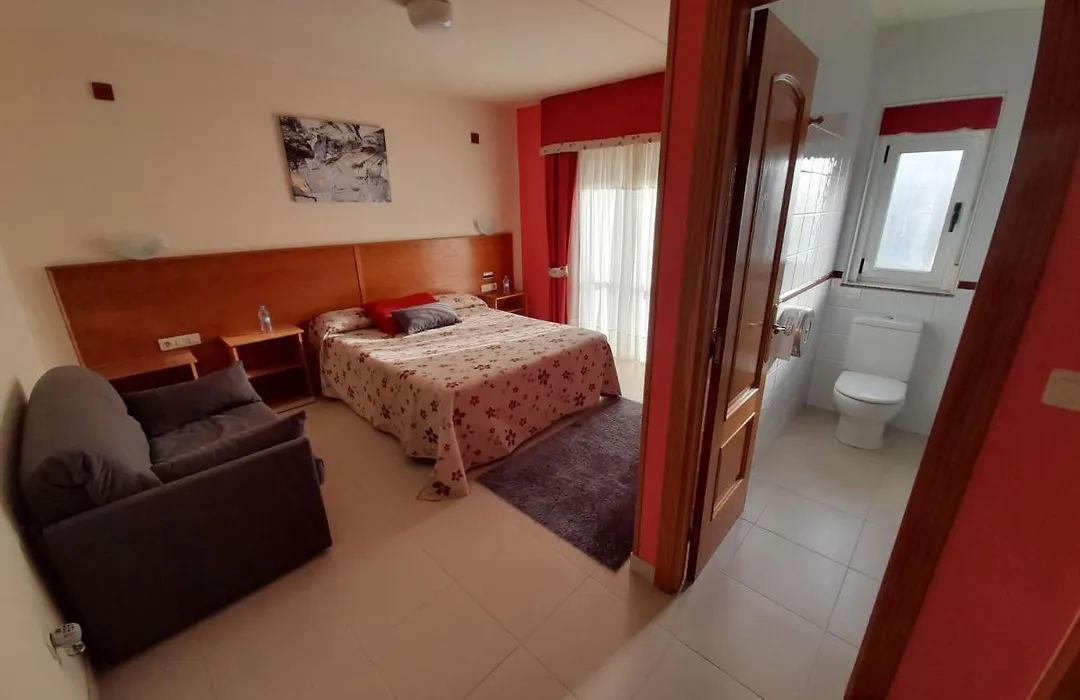 Hotel Valdoviño-1