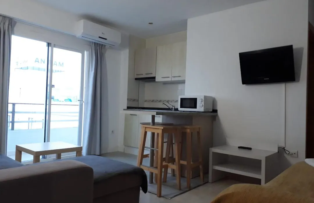 Hotel Raxa-1