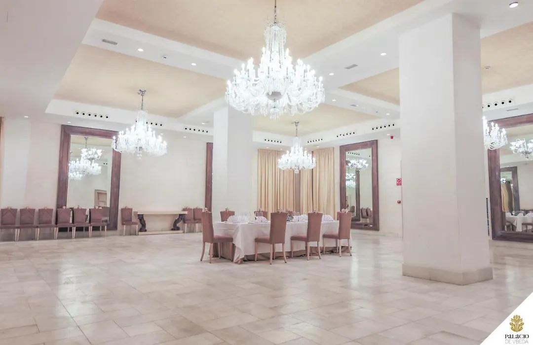 Hotel Palacio De Úbeda 5 G.L-1