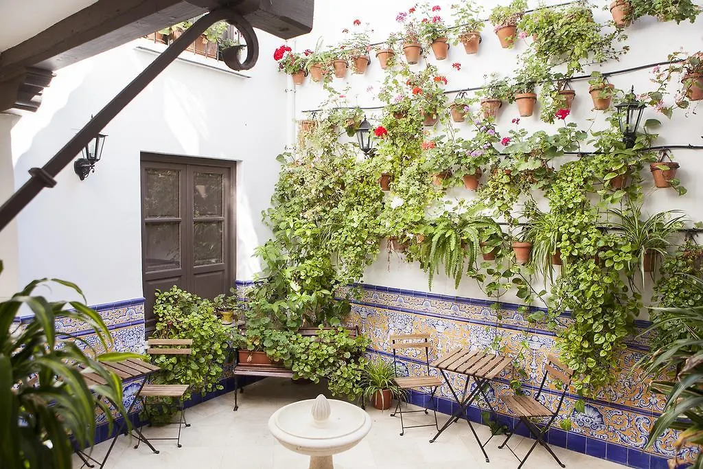 Casa De Las Mercedes-1