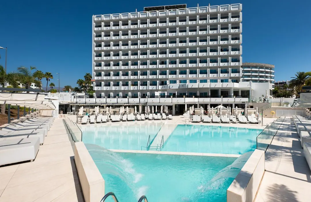 Hotel Caserio-1