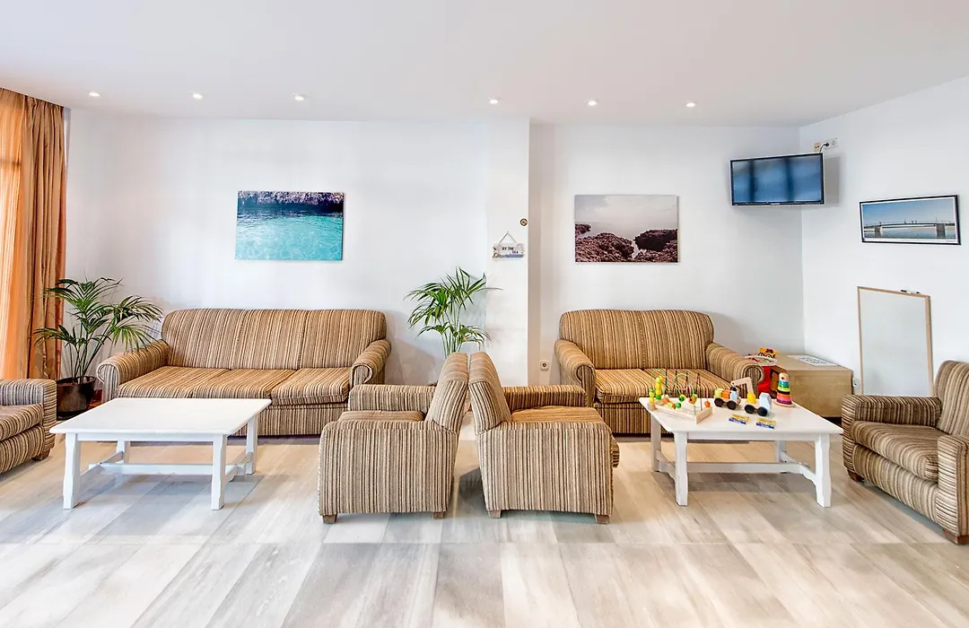 Arcos Playa Apartments-1