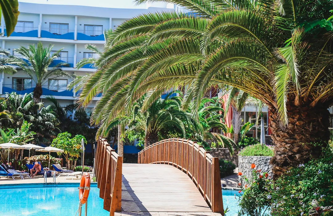 R2 Hotel Pajara Beach-1