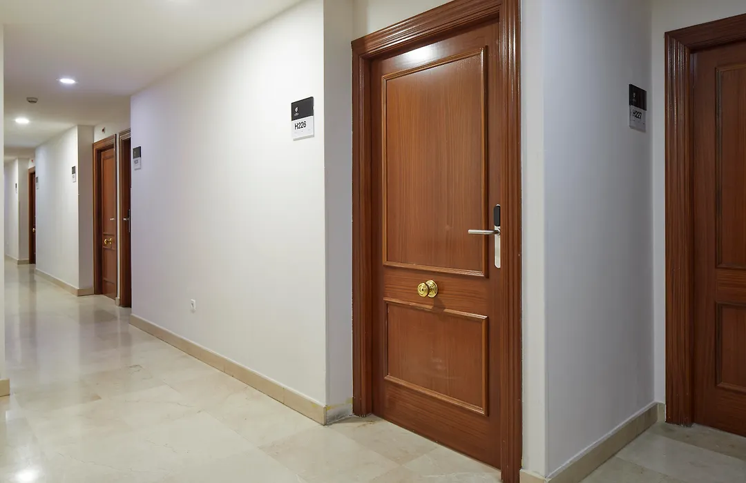 Hotel Logroño Avda de Madrid 25-1