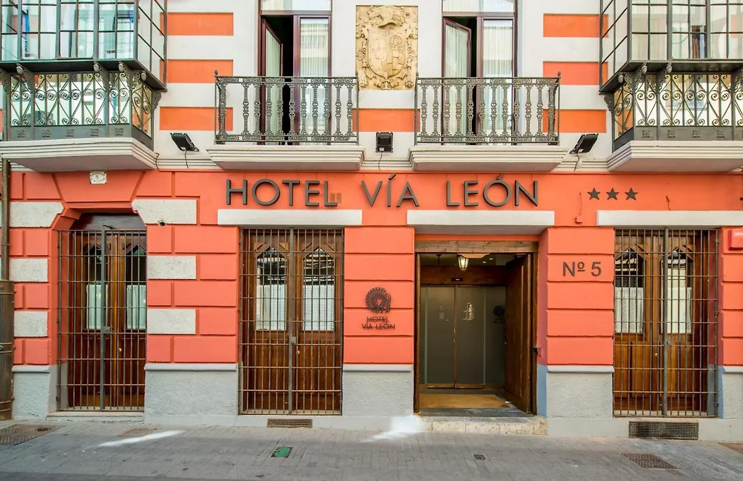Hotel Alda Vía León-1