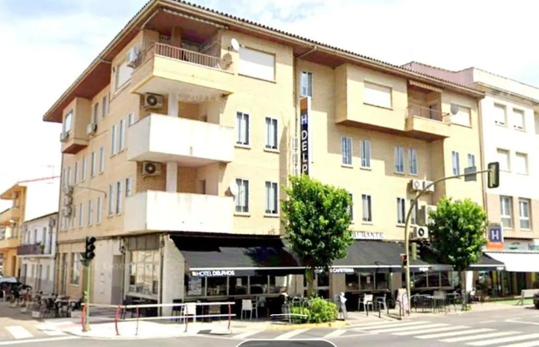 Hotel Delphos-1